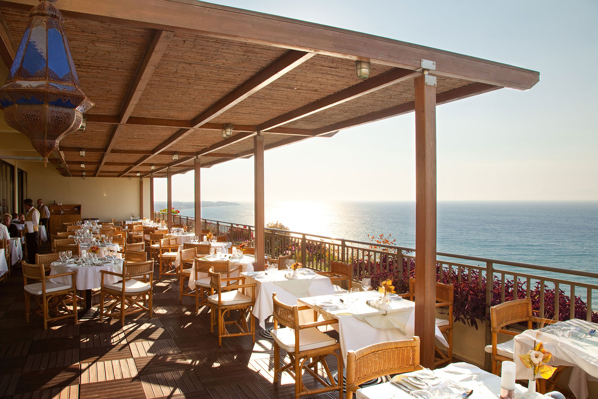 RESTAURANTS-MAIN