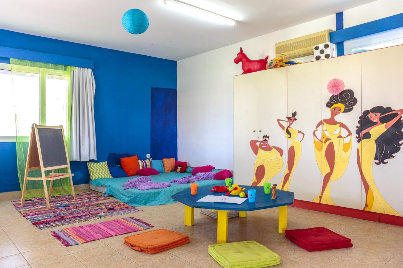 h-hotels-collection-princess-sun-gallery-activities-6