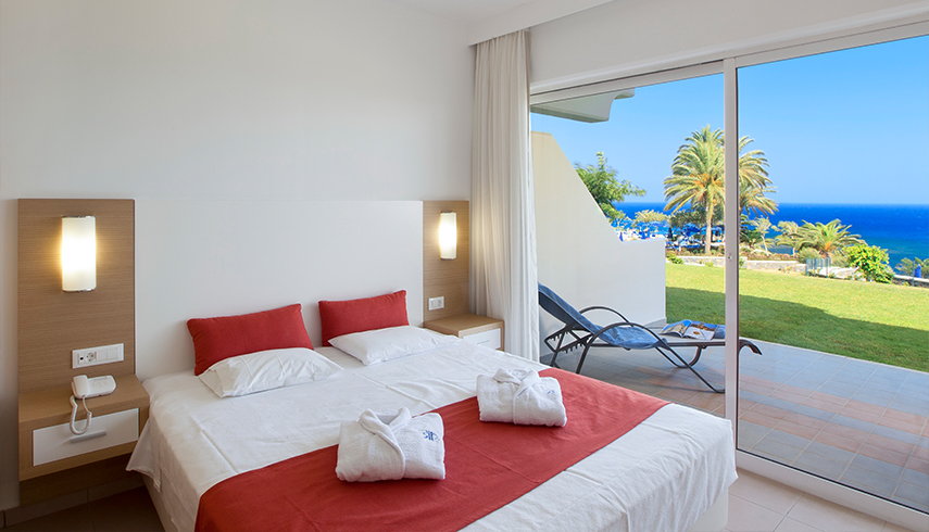 5-h-hotels-collection-rodos-princess-family-room-sea-view-promo